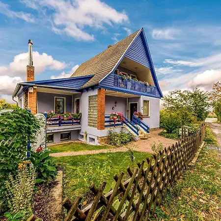 Διαμέρισμα Quietly Situated Apartment In Wienrode In The Harz With 2 Terraces